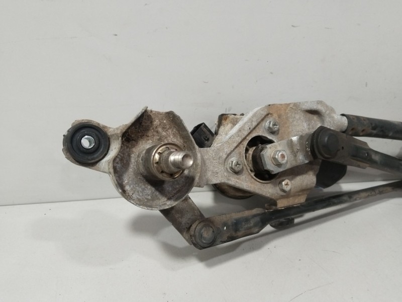 Recambio de motor limpia delantero para kia rio iii (ub) 1.25 cvvt referencia OEM IAM 981101W000  