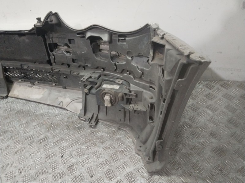 Recambio de paragolpes delantero para mercedes-benz clase c (w203) c 200 kompressor (203.045) referencia OEM IAM A2038851425 PLA