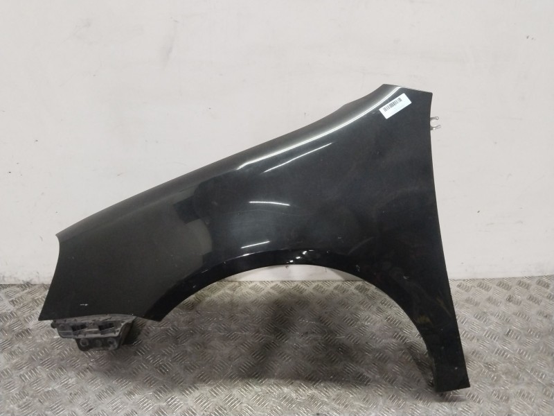 Recambio de aleta delantera izquierda para volkswagen golf v (1k1) 1.4 tsi referencia OEM IAM 1K6821021A NEGRO 