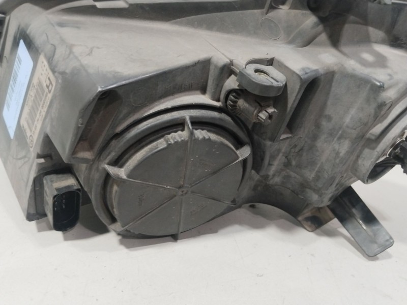 Recambio de faro derecho para volkswagen polo iv (9n_, 9a_) 1.4 tdi referencia OEM IAM 6Q1941008AK  