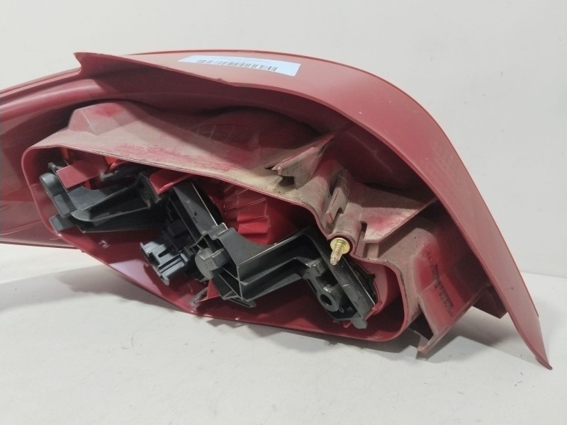 Recambio de piloto trasero derecho para peugeot 307 (3a/c) 1.6 16v referencia OEM IAM 557674B  