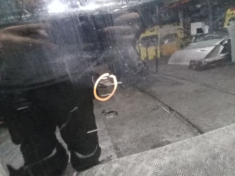 Recambio de puerta delantera izquierda para mazda 2 (dy) 1.4 cd referencia OEM IAM   