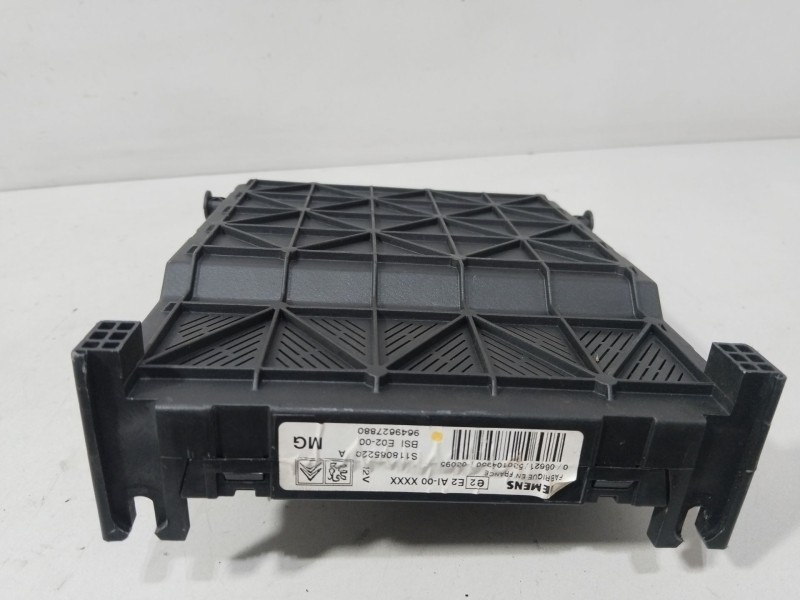 Recambio de caja reles / fusibles para peugeot 206 hatchback (2a/c) 1.4 i referencia OEM IAM 9649627880  