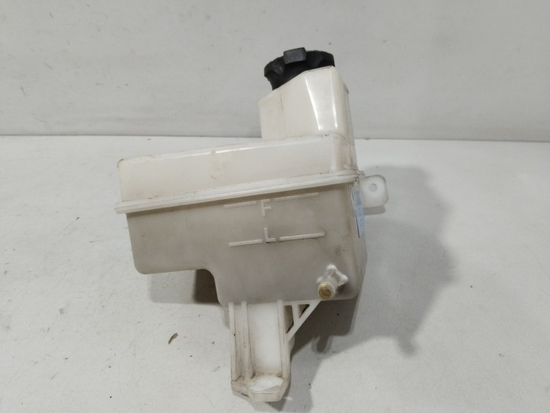 Recambio de deposito expansion para hyundai i30 (gd) 1.4 crdi referencia OEM IAM 25430A5800  