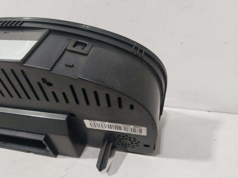 Recambio de cuadro instrumentos para volkswagen touran (1t1, 1t2) 2.0 tdi referencia OEM IAM 1T0920860C  