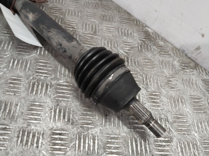 Recambio de transmision delantera izquierda para mercedes-benz clase a (w169) a 160 cdi (169.006, 169.306) referencia OEM IAM A1