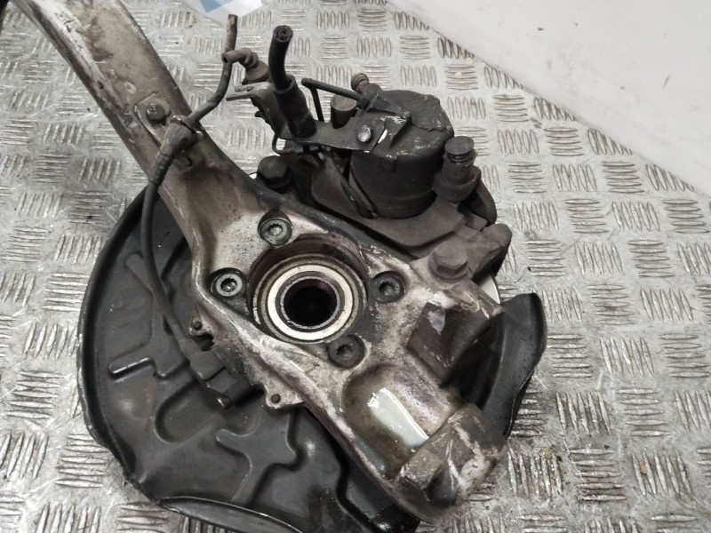 Recambio de mangueta delantera derecha para audi a4 b6 (8e2) 1.8 t referencia OEM IAM 8E0407254C  
