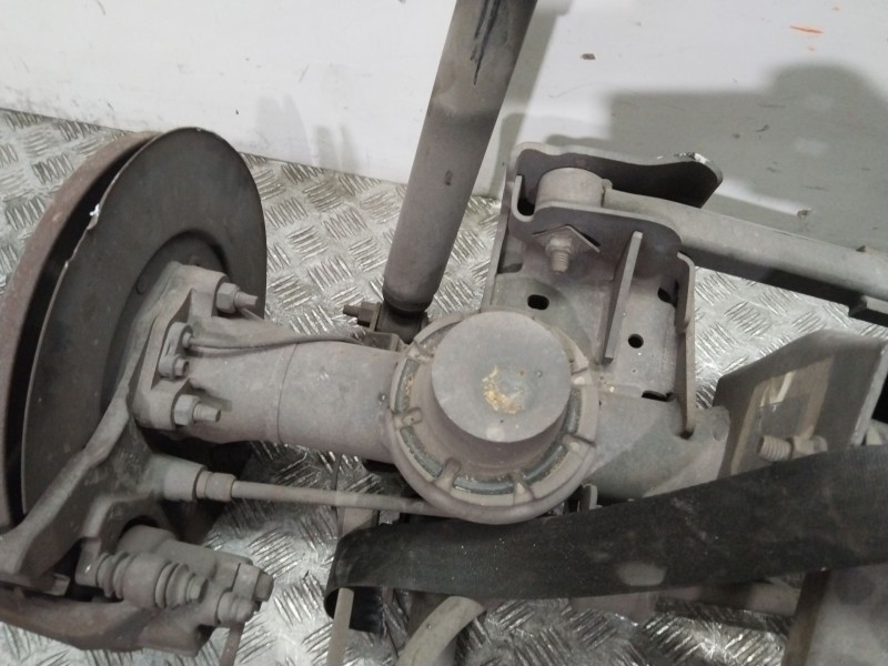 Recambio de puente trasero para jeep gr.cherokee (wj/wg) 3.1 td limited referencia OEM IAM 05093064AA  