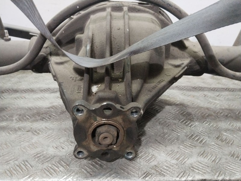 Recambio de puente trasero para jeep gr.cherokee (wj/wg) 3.1 td limited referencia OEM IAM 05093064AA  