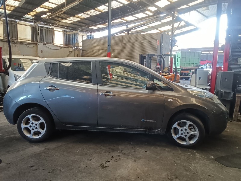 nissan leaf (ze0) del año 2017