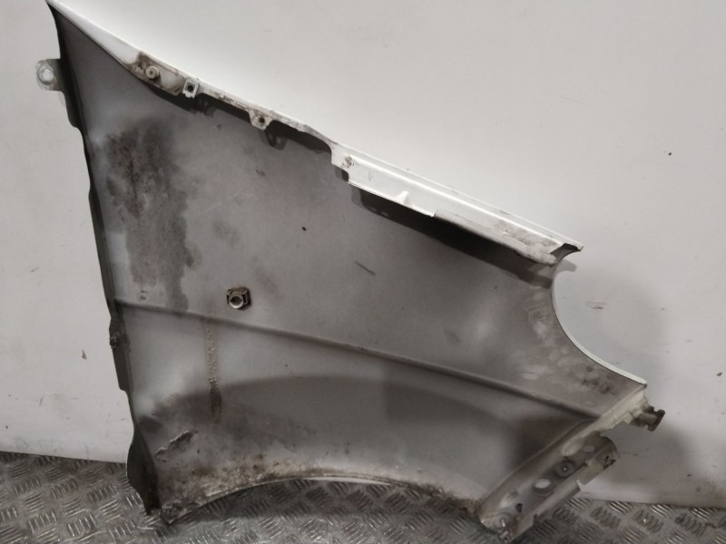 Recambio de aleta delantera izquierda para nissan primastar furgoneta (x83) 2.0 dci 115 referencia OEM IAM 6311300Q0A  