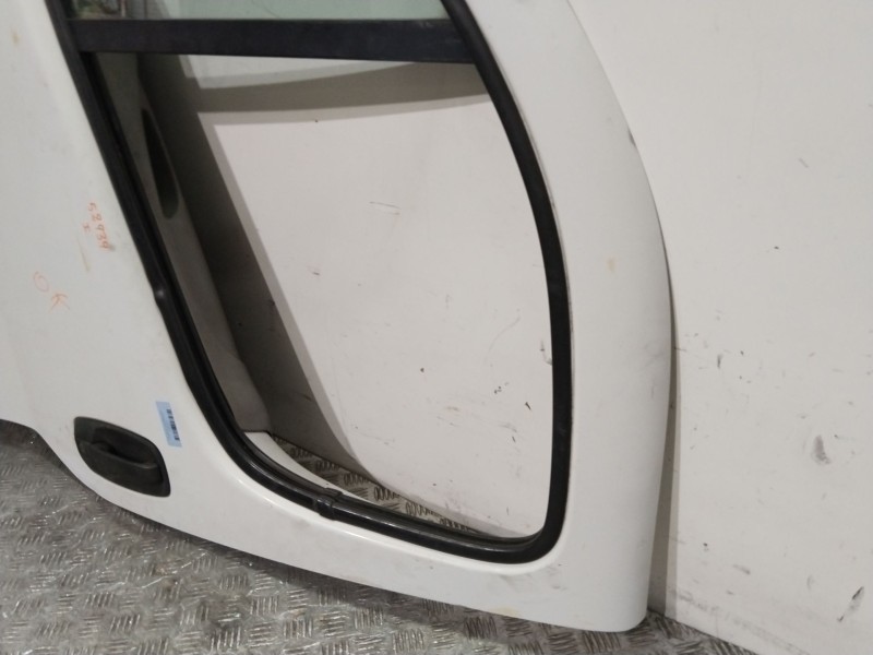 Recambio de puerta delantera izquierda para nissan primastar furgoneta (x83) 2.0 dci 115 referencia OEM IAM 8010100Q0C  