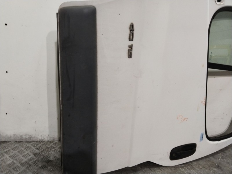 Recambio de puerta delantera izquierda para nissan primastar furgoneta (x83) 2.0 dci 115 referencia OEM IAM 8010100Q0C  