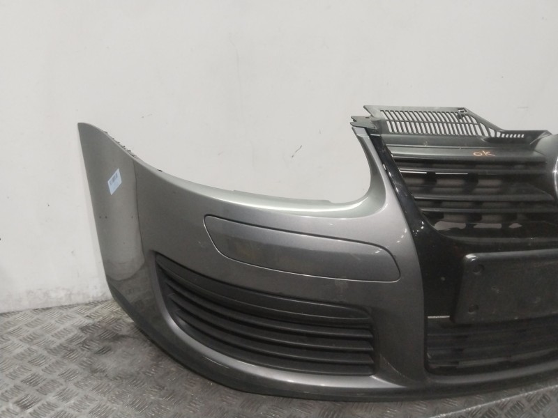 Recambio de paragolpes delantero para volkswagen golf v (1k1) 2.0 tdi referencia OEM IAM 1K0807217R PLATA 