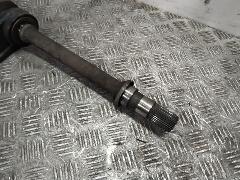 Recambio de transmision delantera derecha para mazda 6 hatchback (gg) 2.0 di (gg14) referencia OEM IAM GD402550XA  