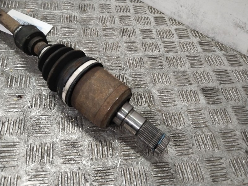 Recambio de transmision delantera izquierda para mazda 6 hatchback (gg) 2.0 di (gg14) referencia OEM IAM GD402560XA  