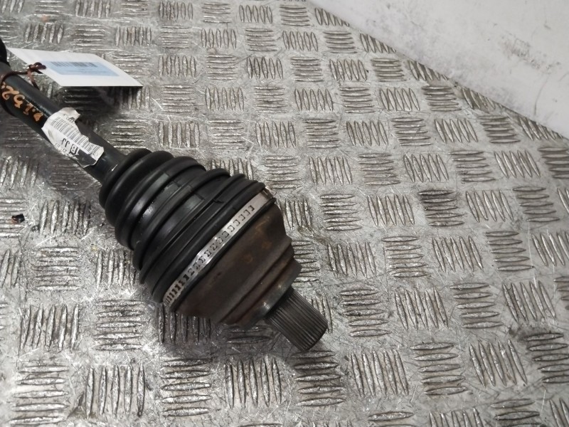 Recambio de transmision delantera izquierda para seat leon (1p1) 2.0 tdi 16v referencia OEM IAM 3C0407271AJ  