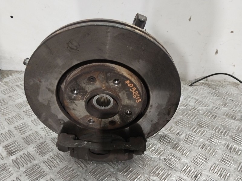 Recambio de mangueta delantera derecha para peugeot 307 (3a/c) 2.0 16v referencia OEM IAM 364796  