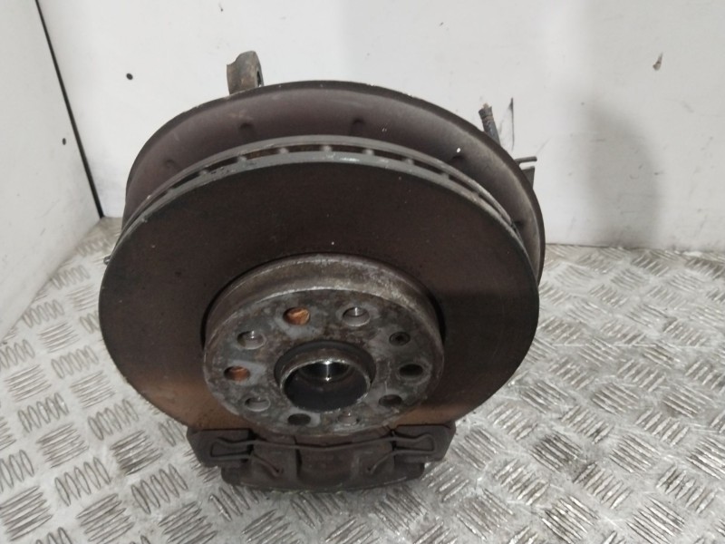 Recambio de mangueta delantera derecha para seat leon (1p1) 2.0 tdi 16v referencia OEM IAM 1K0407256N  