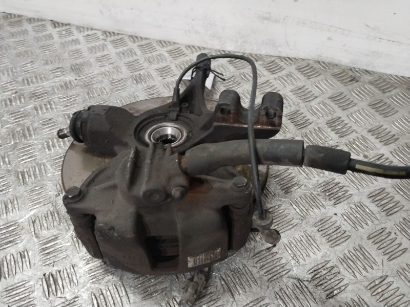 Recambio de mangueta delantera izquierda para peugeot 307 (3a/c) 2.0 16v referencia OEM IAM 364696  