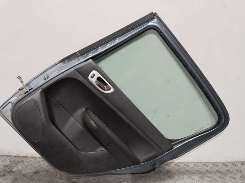 Recambio de puerta trasera derecha para peugeot 307 (3a/c) 1.6 hdi 110 referencia OEM IAM 9008K4  