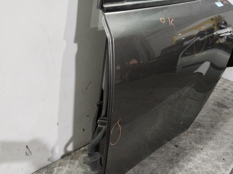 Recambio de puerta trasera izquierda para nissan leaf (ze0) electric referencia OEM IAM H21013NLMA  