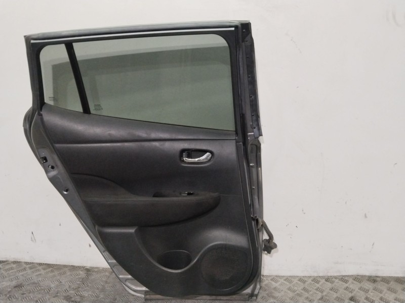 Recambio de puerta trasera izquierda para nissan leaf (ze0) electric referencia OEM IAM H21013NLMA  