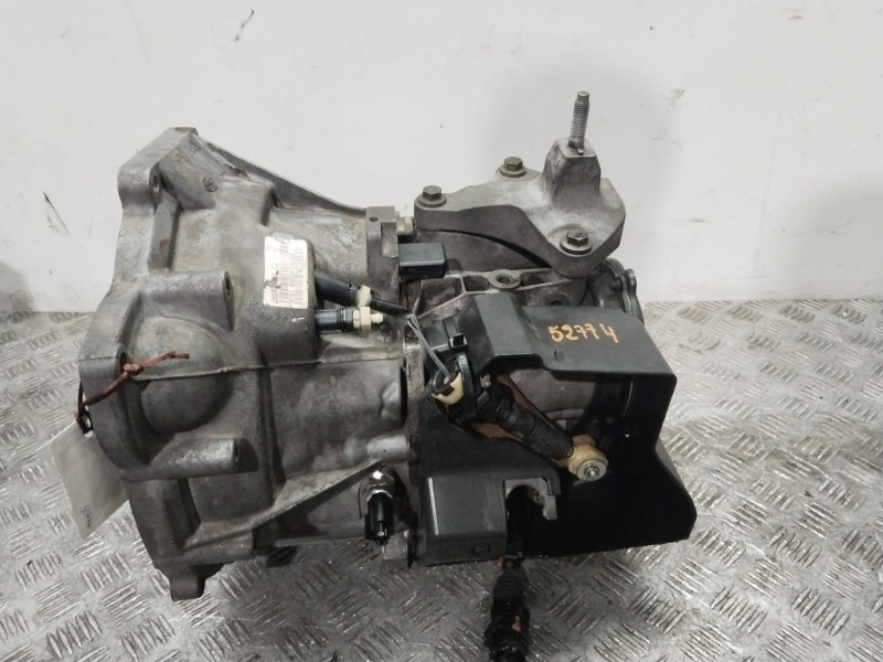 Recambio de caja cambios para mazda 2 (dy) 1.6 referencia OEM IAM 2S6R7002GB  