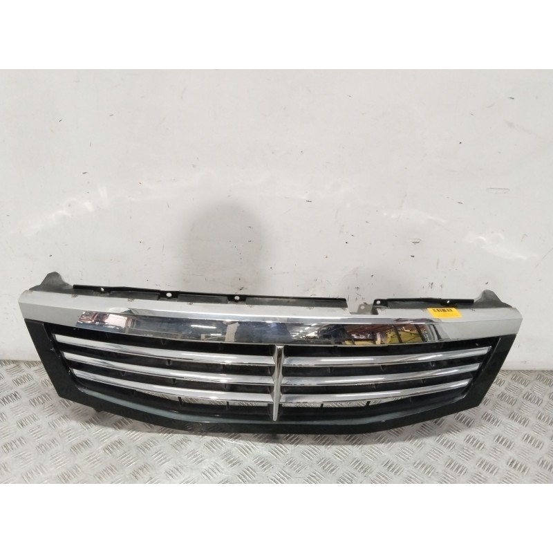 REJILLA PARAGOLPES DELANTERO 7943008001LAM  - imagen 1