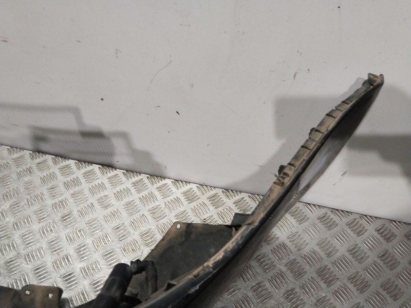 Recambio de paragolpes delantero para volkswagen golf v (1k1) 1.4 tsi referencia OEM IAM 1K0807217R NEGRO NEGRO