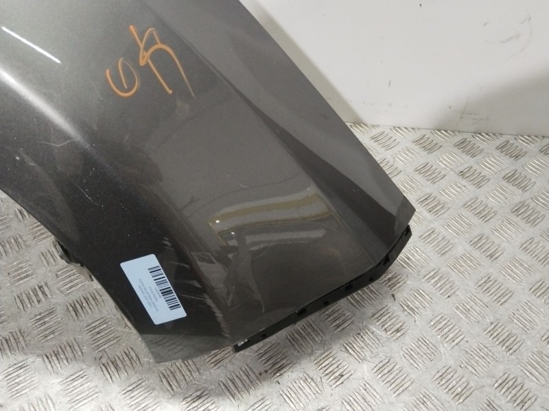 Recambio de aleta delantera derecha para nissan leaf (ze0) electric referencia OEM IAM F31003NAAA  