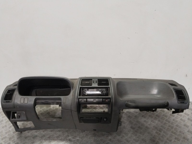 Recambio de salpicadero para nissan terrano ii (r20) 2.7 tdi 4wd referencia OEM IAM   
