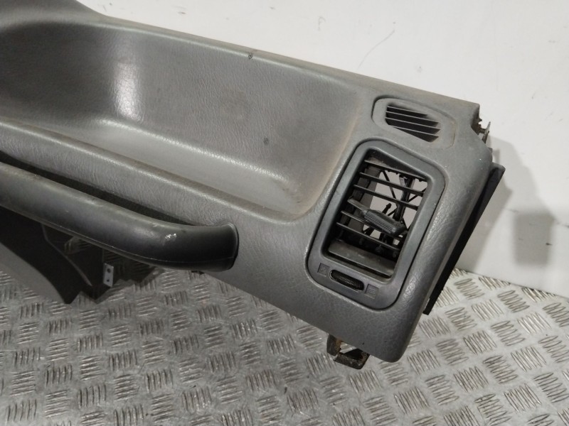 Recambio de salpicadero para nissan terrano ii (r20) 2.7 tdi 4wd referencia OEM IAM   