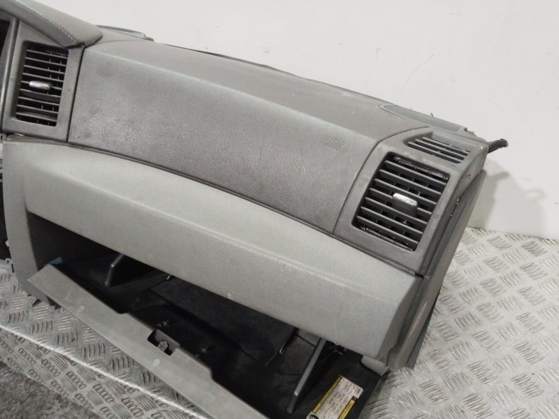 Recambio de salpicadero para jeep grand cherokee iii (wh, wk) 3.0 crd 4x4 referencia OEM IAM 1EC961DHAB  