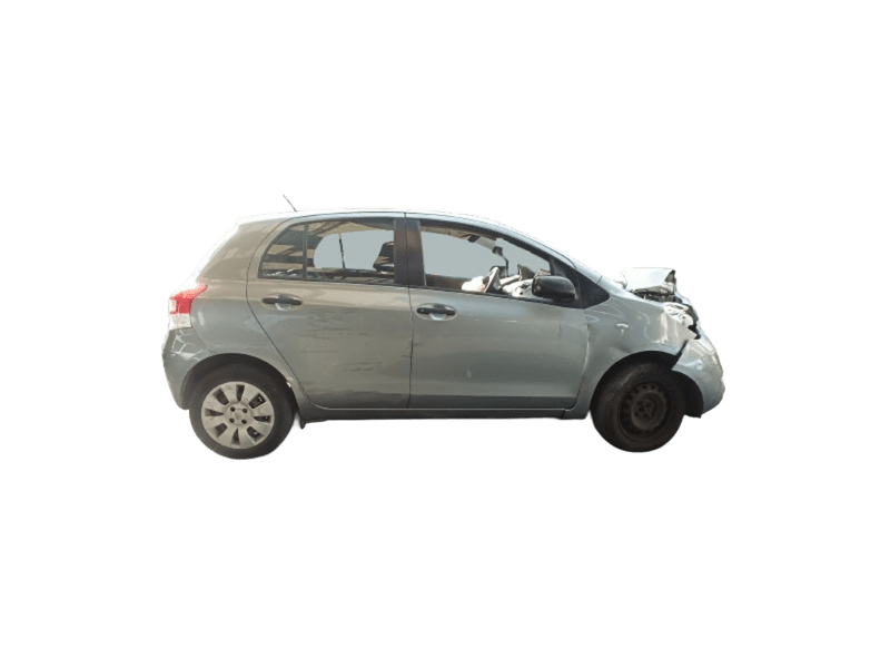 toyota yaris (_p9_) del año 2010