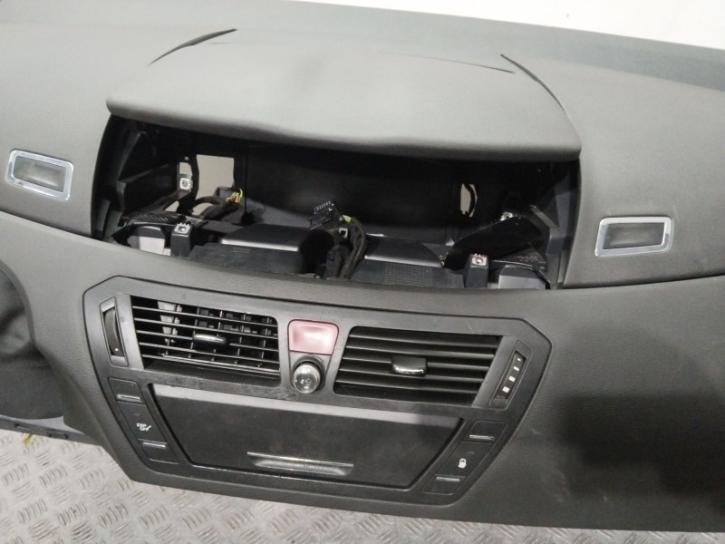 Recambio de salpicadero para citroën c4 grand picasso i (ua_) 1.6 16v referencia OEM IAM 8231FT  