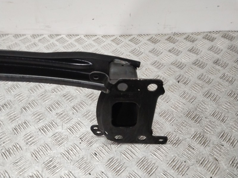 Recambio de refuerzo paragolpes delantero para seat leon (1p1) sport referencia OEM IAM   
