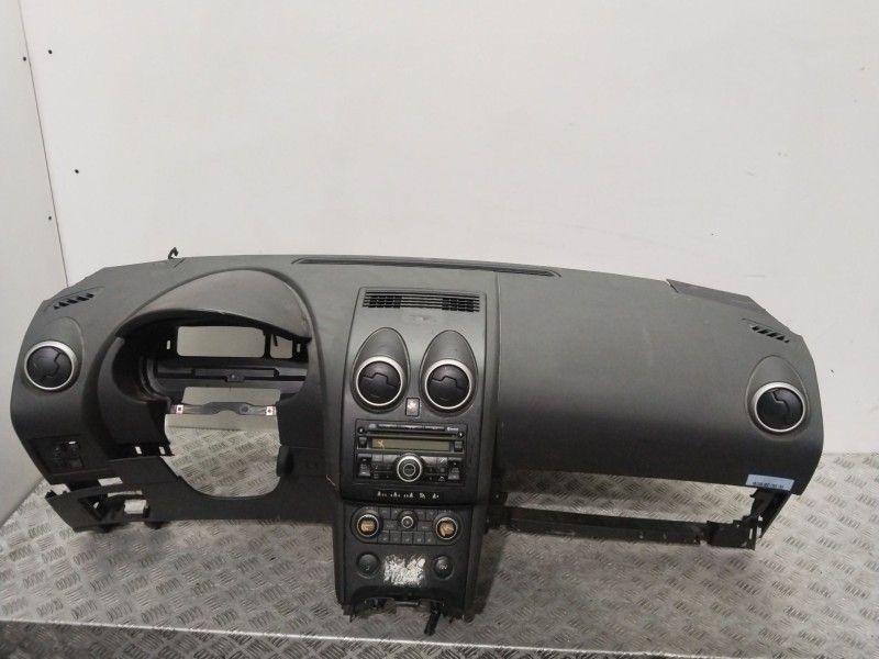 Recambio de salpicadero para nissan qashqai i (j10, nj10) 2.0 dci referencia OEM IAM 68030JD90A  