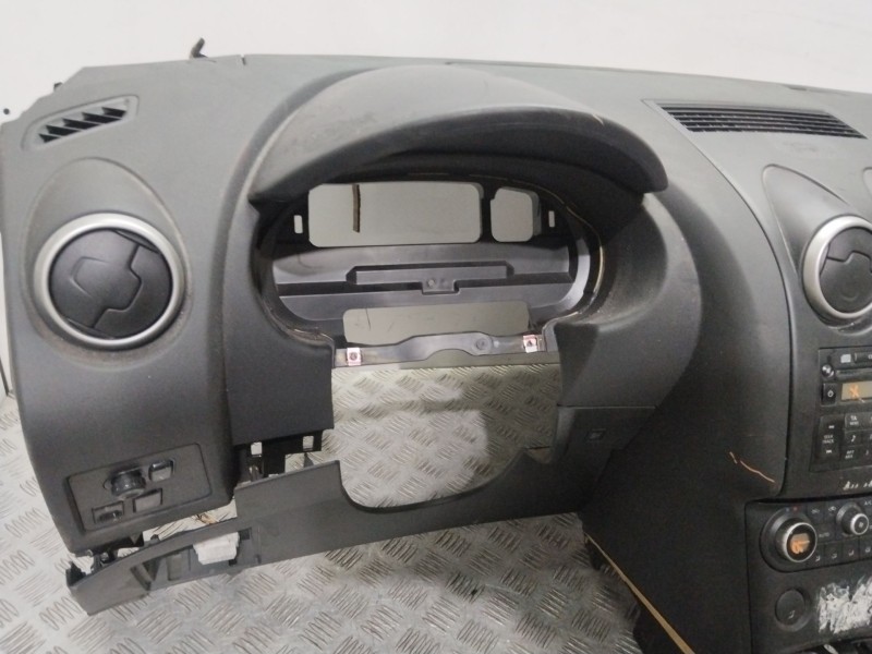 Recambio de salpicadero para nissan qashqai i (j10, nj10) 2.0 dci referencia OEM IAM 68030JD90A  