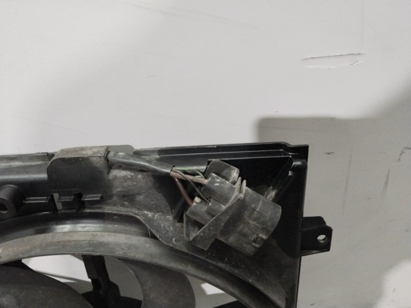 Recambio de electroventilador para volkswagen golf v (1k1) 1.6 fsi referencia OEM IAM 1K0121207A  