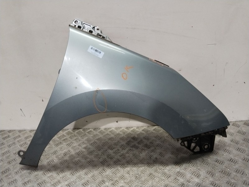 Recambio de aleta delantera derecha para peugeot 5008 (0u_, 0e_) 1.6 16v referencia OEM IAM 7841AF AZUL 