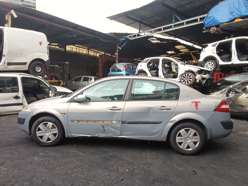 renault megane ii sedán (lm0/1_) del año 2003