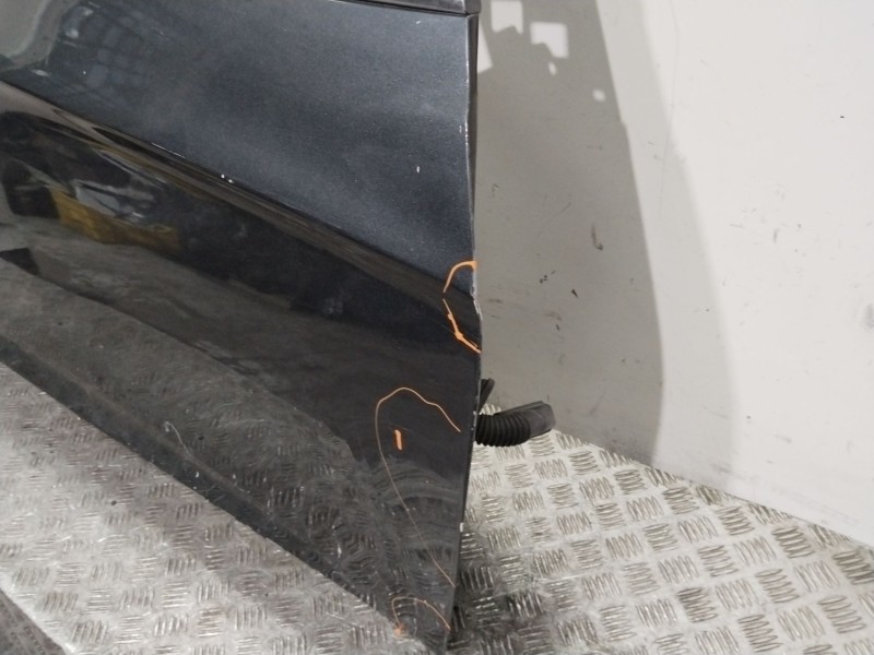 Recambio de puerta delantera derecha para hyundai i40 cab bluedrive referencia OEM IAM 760043Z000  GRIS