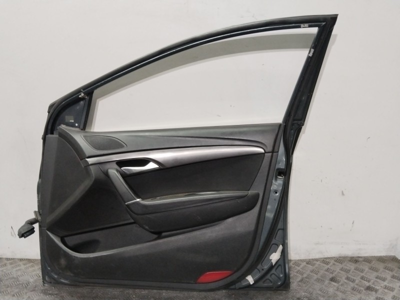 Recambio de puerta delantera derecha para hyundai i40 cab bluedrive referencia OEM IAM 760043Z000  GRIS