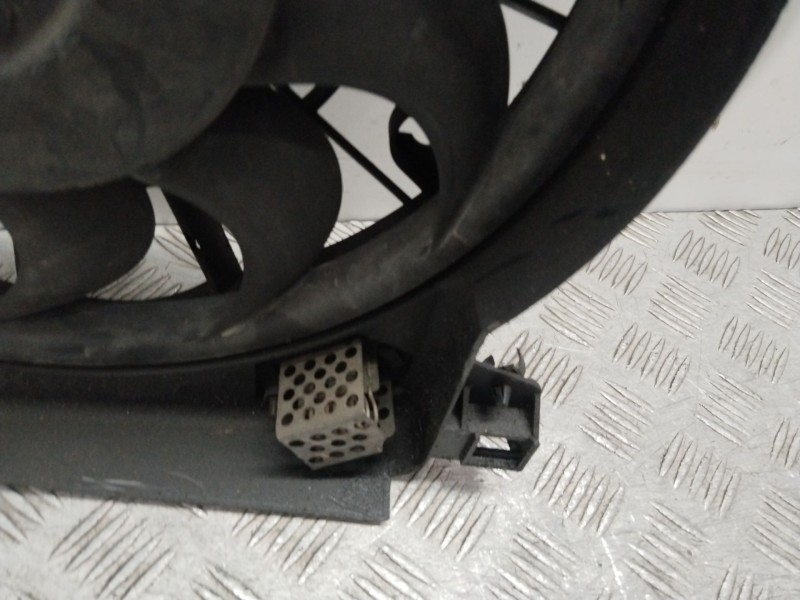 Recambio de electroventilador para opel astra h (a04) 1.7 cdti (l48) referencia OEM IAM 0130303304  