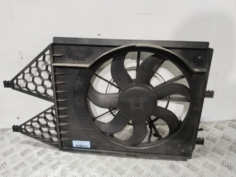 Recambio de electroventilador para volkswagen polo v (6r1, 6c1) 1.4 (6r1) referencia OEM IAM 6R0121207  