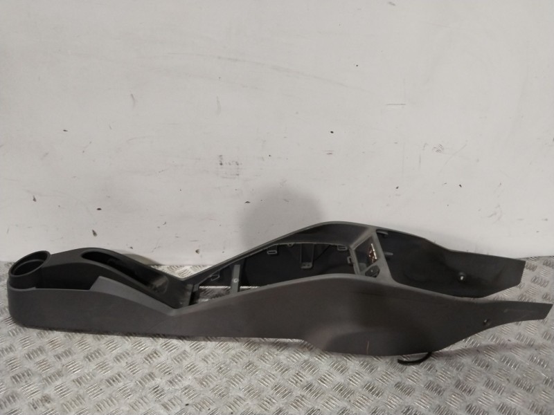 Recambio de consola central para seat ibiza iv (6j5, 6p1) 1.9 tdi referencia OEM IAM 6J0863243B4X5  