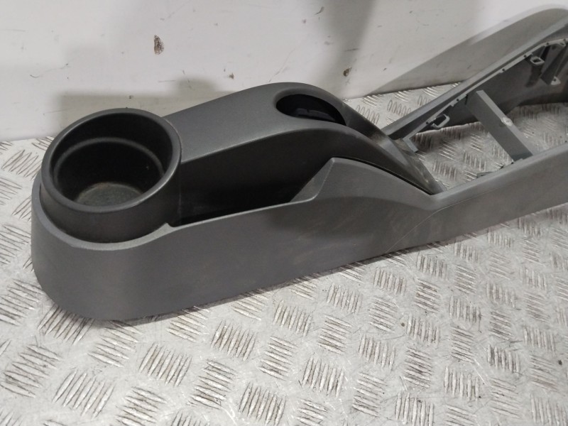 Recambio de consola central para seat ibiza iv (6j5, 6p1) 1.9 tdi referencia OEM IAM 6J0863243B4X5  