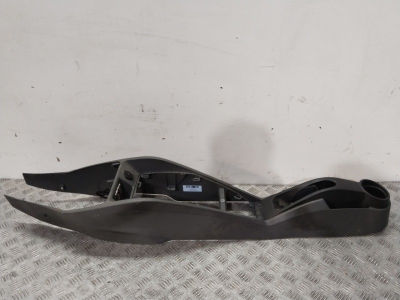 Recambio de consola central para seat ibiza iv (6j5, 6p1) 1.9 tdi referencia OEM IAM 6J0863243B4X5  