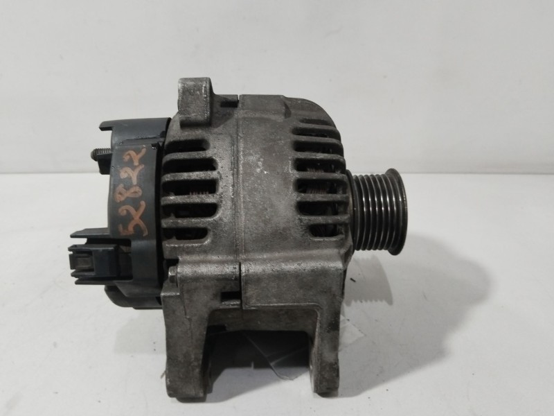 Recambio de alternador para renault scénic ii (jm0/1_) 1.9 dci (jm14) referencia OEM IAM 8200410671B  